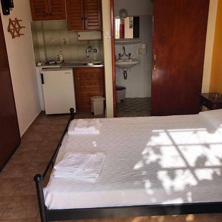 Villa Koula Баці Екстер'єр фото