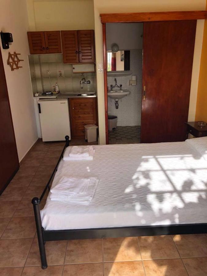 Villa Koula Баці Екстер'єр фото